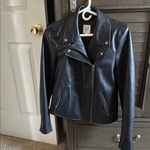 GAP Women's Black faux Leather Jacket